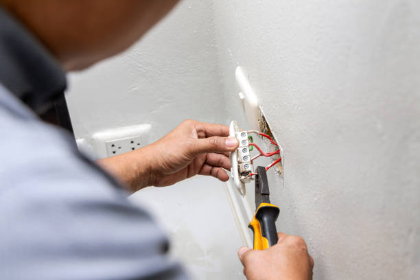 Professional Electrician in Crownpoint, NM