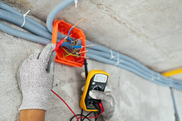 Best Affordable Emergency Electrician  in Crownpoint, NM